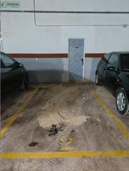 Aparcament cotxe a Aldaia
