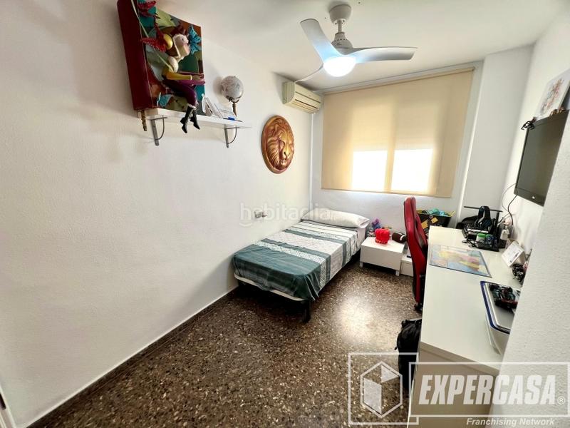 Foto d7cbb04d-8cab-423d-a2da-4150695b684f. Appartamento con parcheggio in Alaquàs