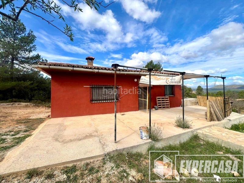 Foto 0fffbcea-35de-4a9a-bb70-84b8a066890a. Chalet en Siete Aguas