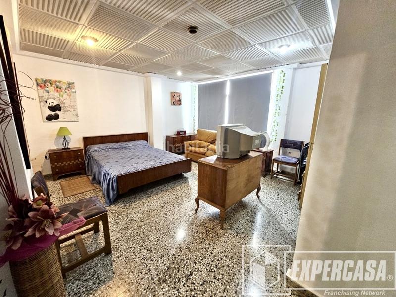 Foto ea32a2e2-5085-4b02-b048-cedf8e08a5c7. Piso en Alaquàs