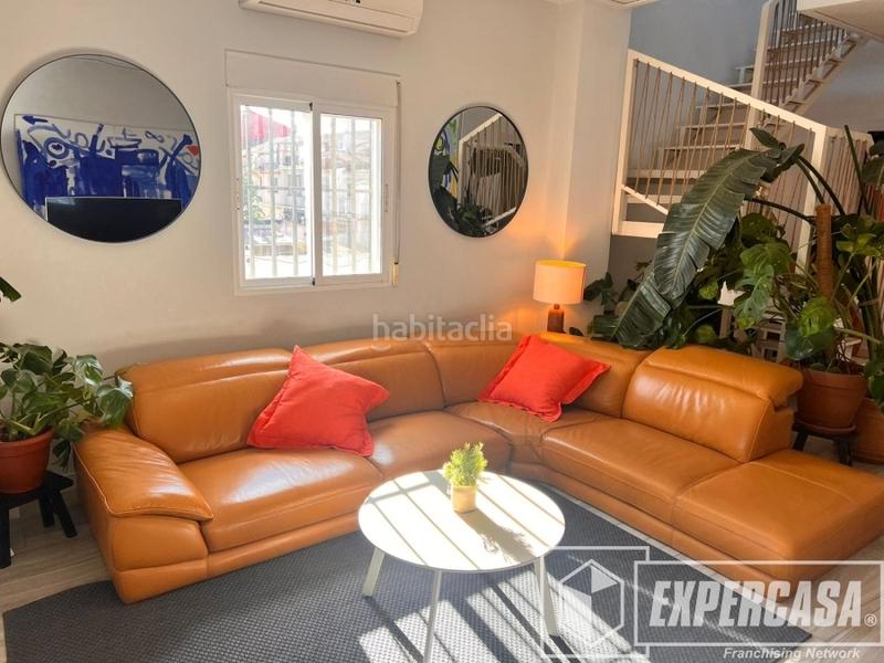 Foto b716cebf-50f3-4d42-9ea3-fd97762729dd. Casa con parcheggio in El Cabanyal-El Canyamelar Valencia