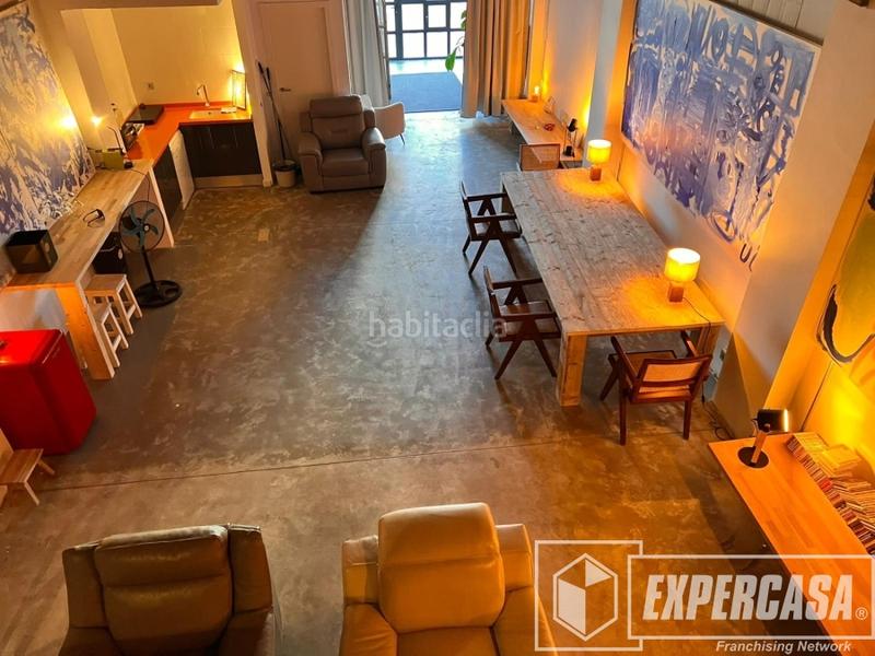 Foto f2f77207-acca-406b-914d-6682b4f01bea. Casa con parcheggio in El Cabanyal-El Canyamelar Valencia