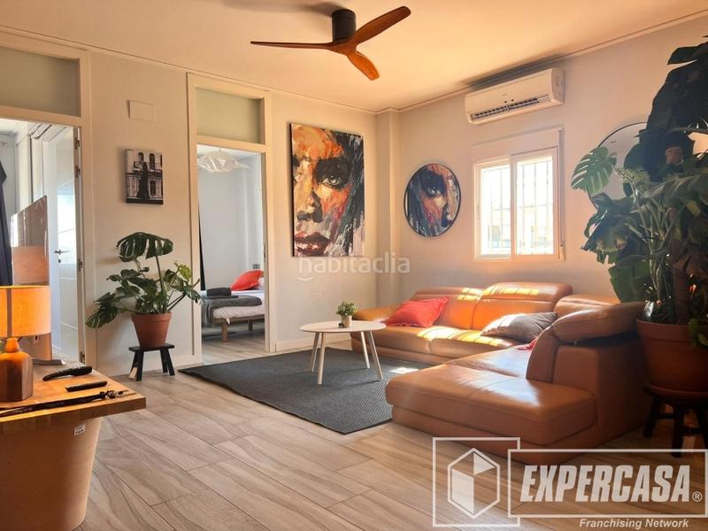 Foto 64d36d37-cd43-4248-945f-6bbd21b88362. Haus mit parking in El Cabanyal-El Canyamelar Valencia