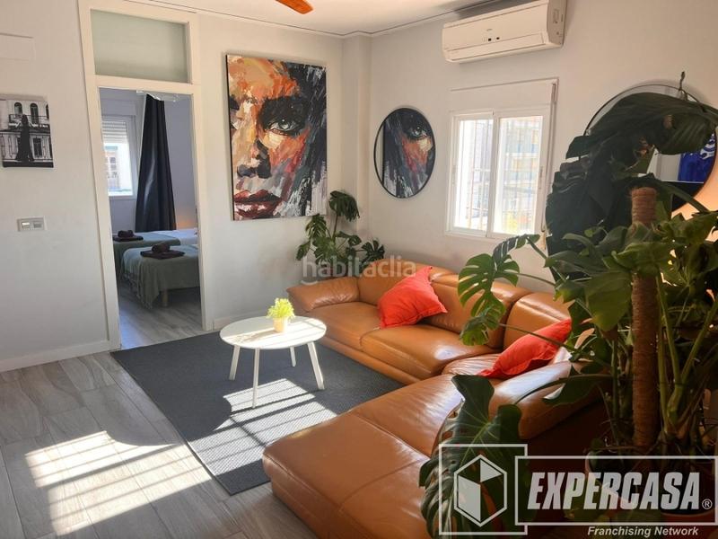 Foto ef7d2228-64d3-4bc1-bd19-ae4db1e49d88. Haus mit parking in El Cabanyal-El Canyamelar Valencia