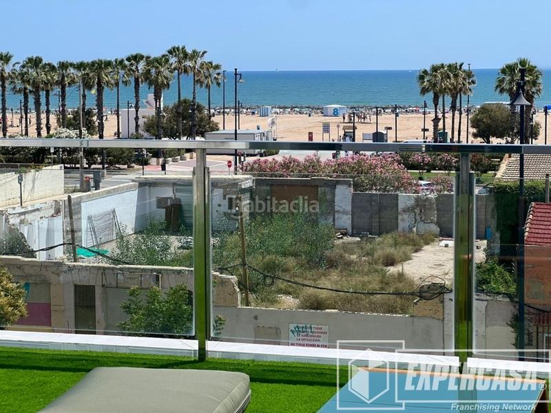 Foto 531a24f1-e1d8-413a-88bc-d4ba264e94dc. House with parking in El Cabanyal-El Canyamelar Valencia