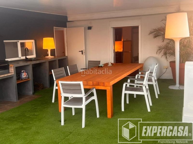 Foto c9c85d13-87ac-4efe-96c9-218937df396e. House with parking in El Cabanyal-El Canyamelar Valencia