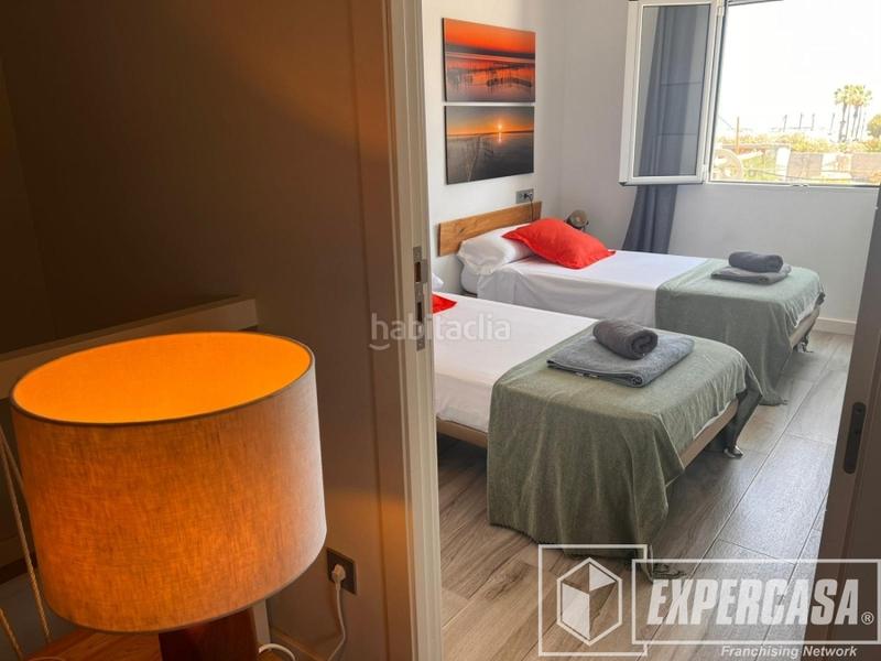 Foto 7055f8c2-2d2e-4979-84ed-af19fe997b45. Maison avec parking dans El Cabanyal-El Canyamelar Valencia