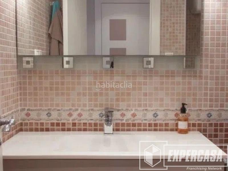 Foto 10d7002a-85d6-4b27-881c-9fc4fbc97767. Piso en Alaquàs