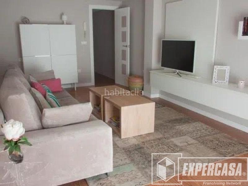 Foto 77fec572-d09d-488a-ba43-1e1f2bb21abf. Piso en Alaquàs