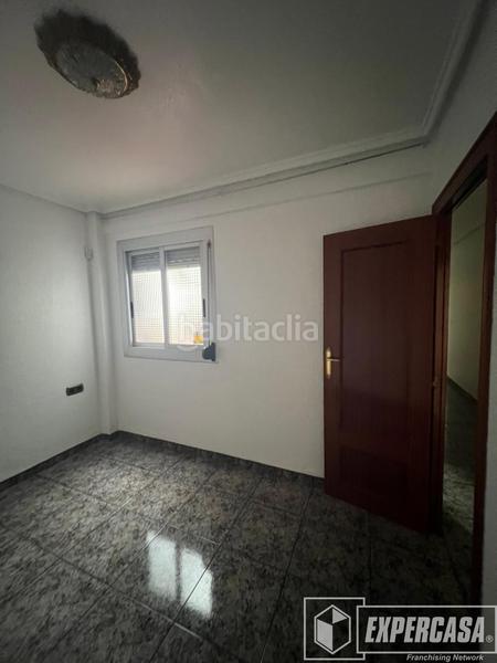 Foto 37d66b84-49ab-4645-b8ed-21679b09cfc1. Pis a Alaquàs