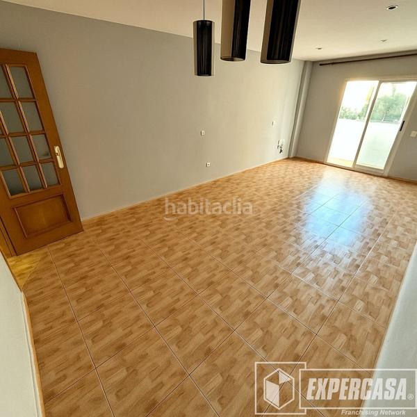 Foto 4fb82e3f-0fce-4a40-b963-06fdc8348055. Pis a Alaquàs