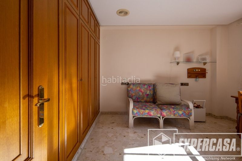Foto 2e5dd5c8-8fea-4d36-ba7a-ba582803cd14. House with parking pool in Alaquàs