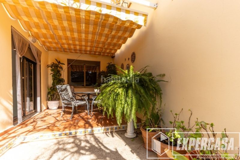 Foto 8ee9f6b8-2190-4965-8e0a-5cad6fa0c9c4. House with parking pool in Alaquàs