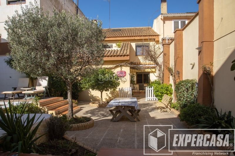 Foto a0b63bfd-124e-4f5e-9972-fe2ea0e89c80. House with parking pool in Alaquàs