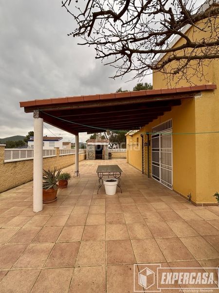 Foto 678b09af-e74d-4f96-b7b8-c06c45a328a0. Chalet en Vilamarxant