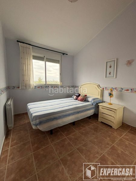 Foto 6a4910e6-9459-4d93-8562-8a6aa45614ae. Chalet en Vilamarxant