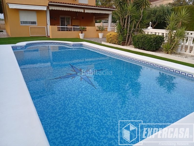 Foto 7e945fd8-1960-4cf8-872e-3dc39b7dfc59. Chalet en Vilamarxant