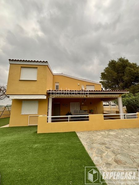 Foto 9f6e61bd-a45c-4f06-b3b7-55637e7026b5. Chalet en Vilamarxant