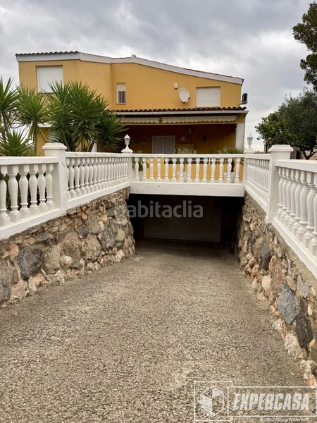 Foto 9f93af97-5177-48d2-8baa-9d3a400d3e18. Chalet en Vilamarxant