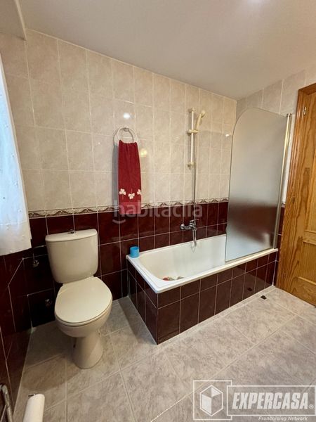 Foto a9df1f0e-ed6c-4288-9913-b6061f579869. Chalet en Vilamarxant