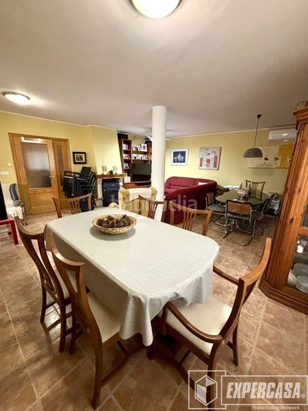 Foto db8cb818-8c37-4612-a17f-d94a3e1dac00. Chalet en Vilamarxant