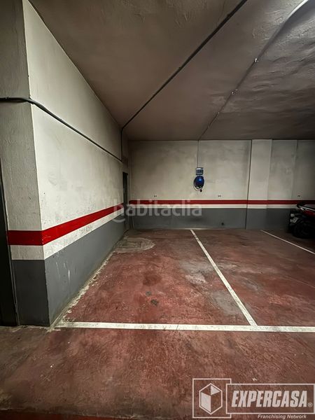 Foto eaa63775-819e-4a9f-8938-e302dadc9e73. Aparcament cotxe a Alaquàs