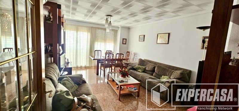 Foto 8671b743-8ff7-4392-b68f-5e3b323f42ca. Appartamento con parcheggio in Alaquàs
