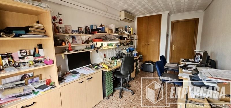 Foto daffc2ef-c653-4031-9008-4b7fd639e8dd. Appartamento con parcheggio in Alaquàs