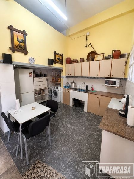 Foto abdfa629-bed4-4720-a1d5-cd03d05cbeae. Local comercial a Aldaia