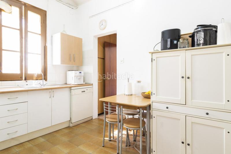 Foto ee323c7d-ec84-48d7-9654-ff0e0845c259. Casa in Palau-solità i Plegamans