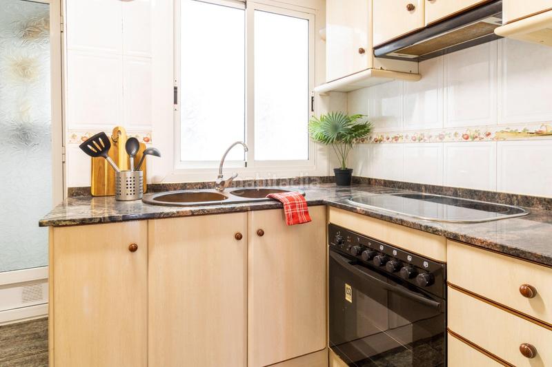 Foto fb9b6d63-1350-42b2-b56d-727e282014b7. Piso  en santa perpetua cerca de supeco en Santa Perpètua de Mogoda