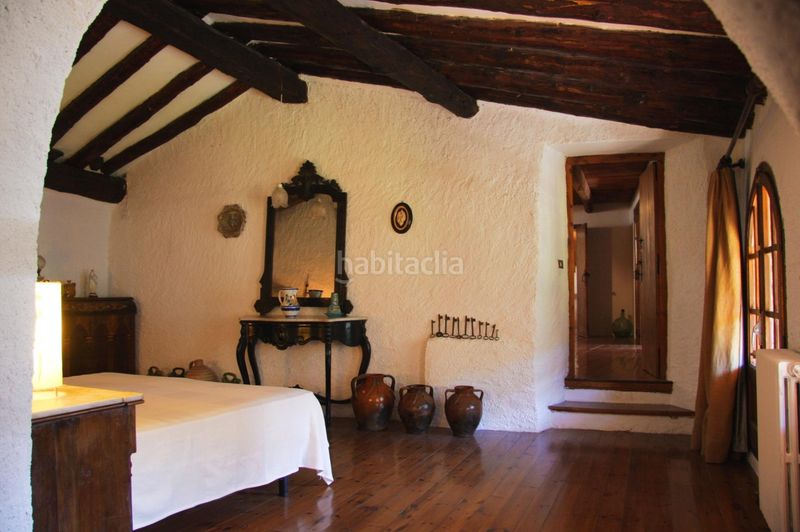 Foto 10fd66a6-6804-4333-b420-090a5745f440. Masia amb calefacció aparcament a Arsèguel