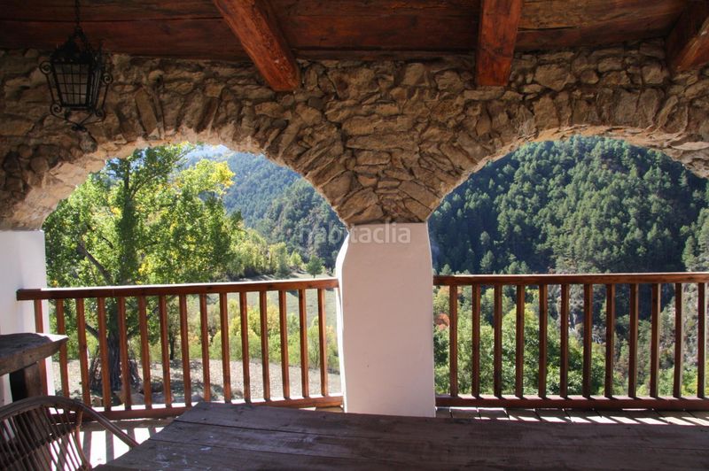 Foto 491982dd-ff2d-4eaa-bc5a-111e22381731. Masia amb calefacció aparcament a Arsèguel