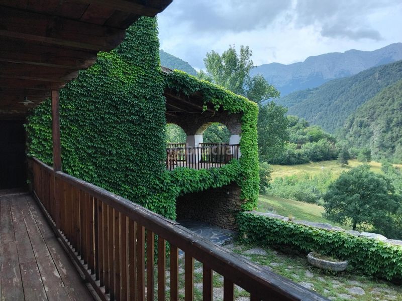 Foto 5aee689b-1703-4124-96b2-2f0e0425892a. Masia amb calefacció aparcament a Arsèguel