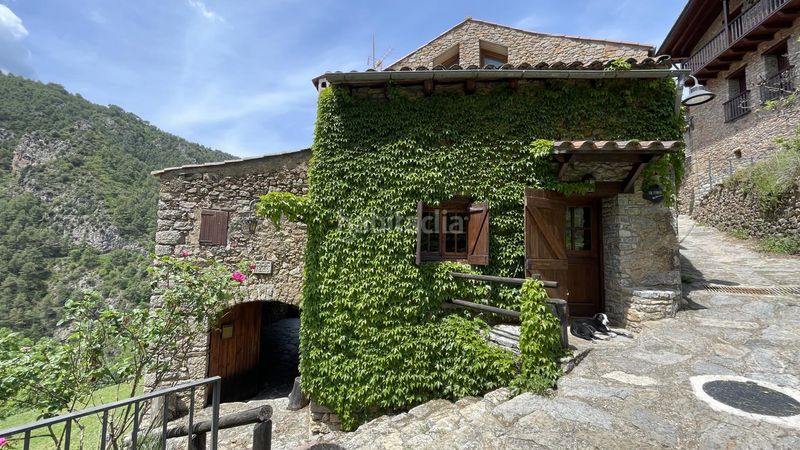 Foto 62df7074-5661-4674-92c0-b3a7b906a3e3. Masia amb calefacció aparcament a Arsèguel