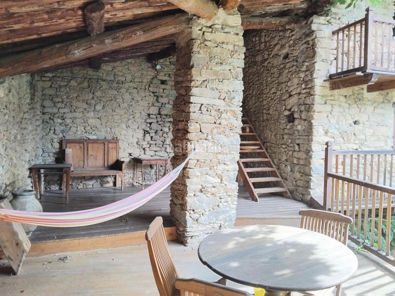 Foto 835f437b-e815-47e2-8fea-74d9d681ddb4. Masia amb calefacció aparcament a Arsèguel