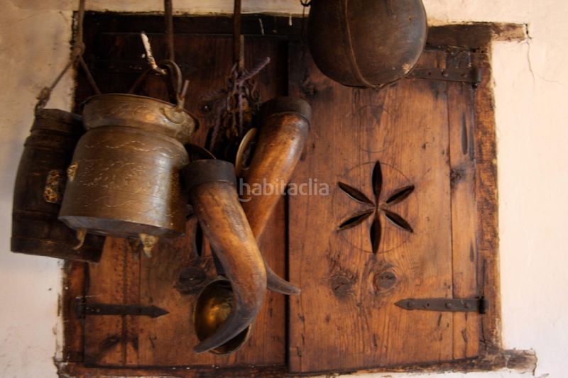 Foto 98fde298-4750-446c-bd43-238bea31db9f. Masia amb calefacció aparcament a Arsèguel