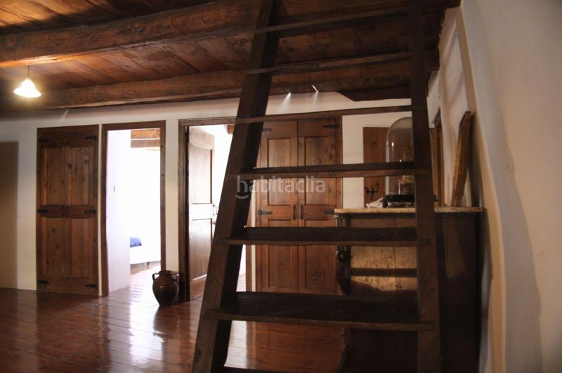 Foto a7503966-fc5e-403b-9e80-e7a5a829eab2. Masia amb calefacció aparcament a Arsèguel