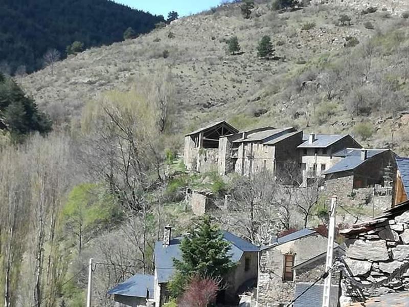 Foto 5d32653f-e0a1-4398-8d86-5e6c261c7756. Casale in Soriguera