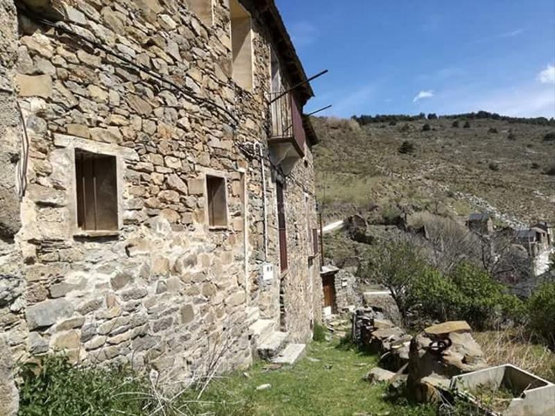 Foto 940b8008-0906-432e-a205-a363b4ff5065. Casale in Soriguera