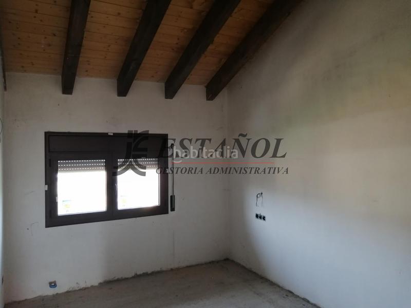 Foto 1e345918-30a4-4407-a11a-8614f138ce44. House with heating parking in Montferrer i Castellbò