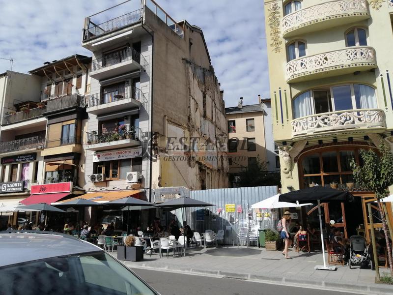 Foto 133d79a7-f86c-401f-a27f-da2d3c9a9fc2. Terreny residencial a Sort