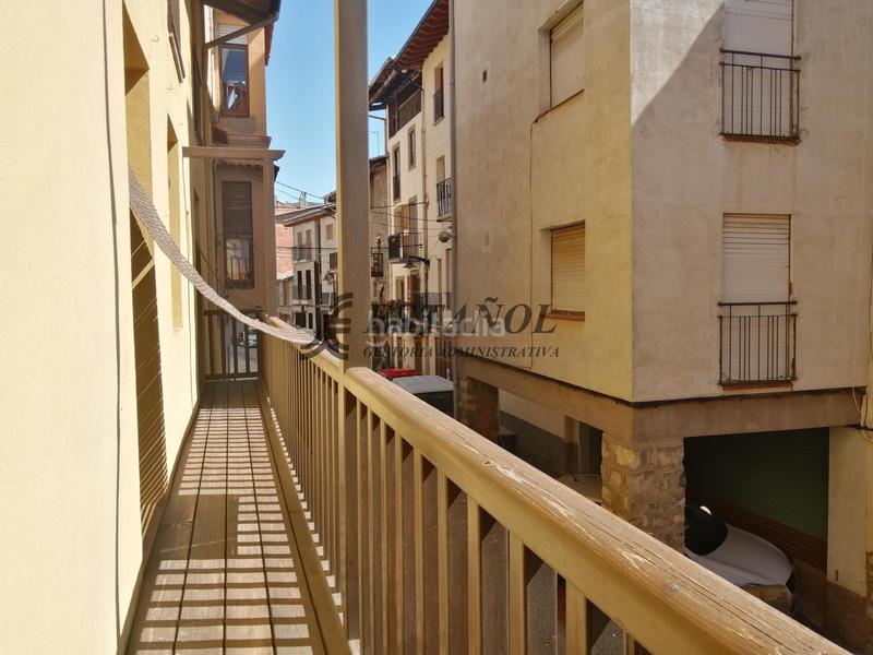 Foto 5295d829-a014-4340-9a41-1d574d55d44c. Country house with heating parking in Organyà