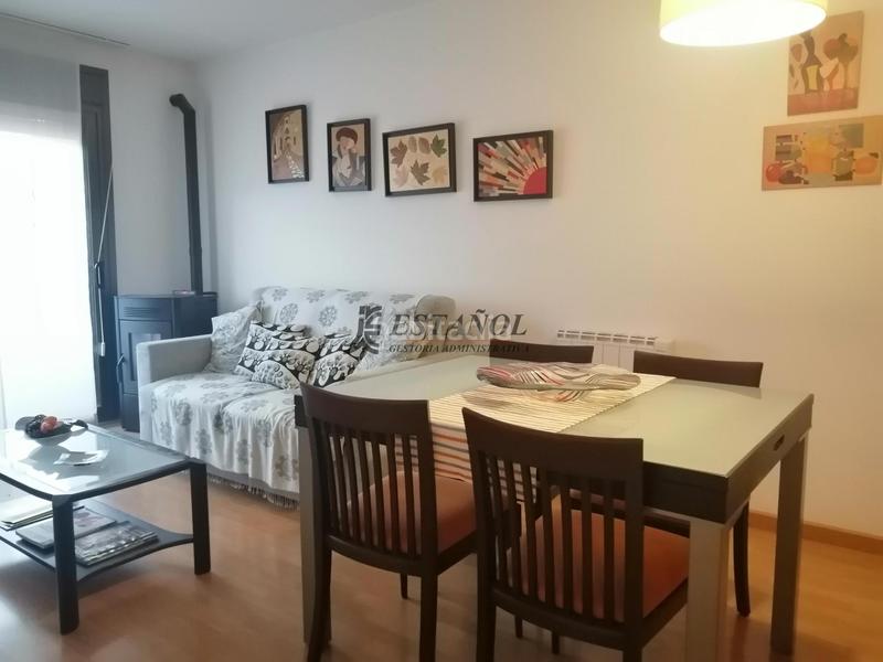 Foto f7631e2f-d064-421d-8ea0-bc5223022c07. Piso en Coll de Nargó