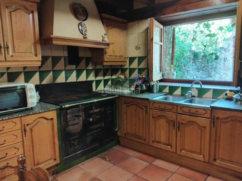 Foto 3c442e35-862e-4f2c-94dd-c5c88b5a0e11. Casa amb aparcament a Cava