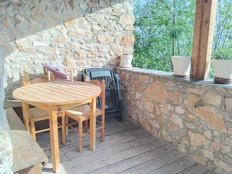 Foto c79f526c-845e-4714-80cc-c95f3c3a9c76. Casa amb aparcament a Cava