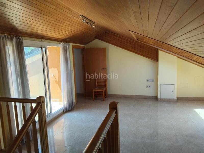 Foto 5d5b41ac-a8b0-4b7e-9f59-d562732bf2bf. Casa adossada amb calefacció aparcament a Seu d´Urgell (La)