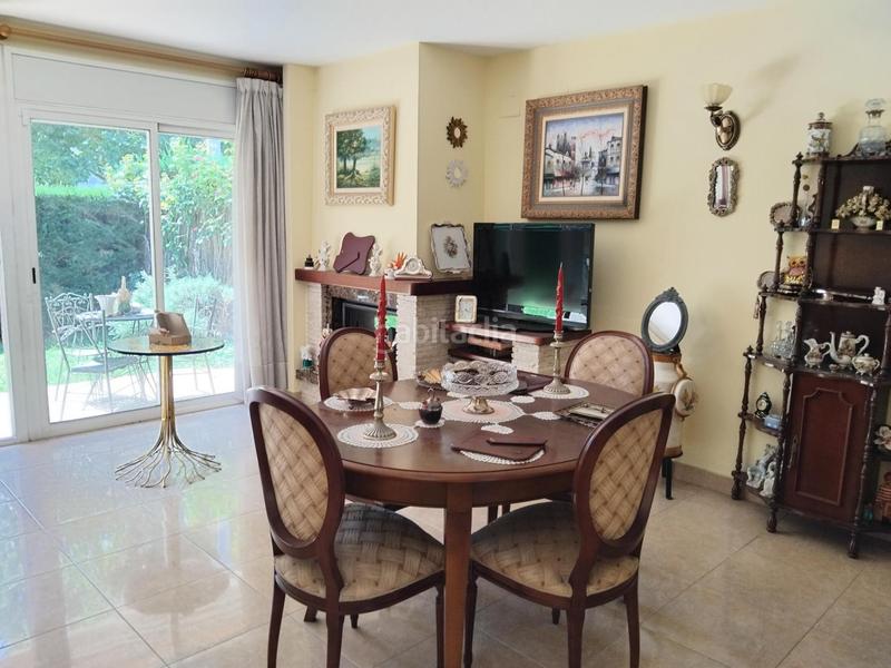 Foto e870d003-c52c-4792-91f3-781fd078b496. Casa adossada amb calefacció aparcament a Seu d´Urgell (La)