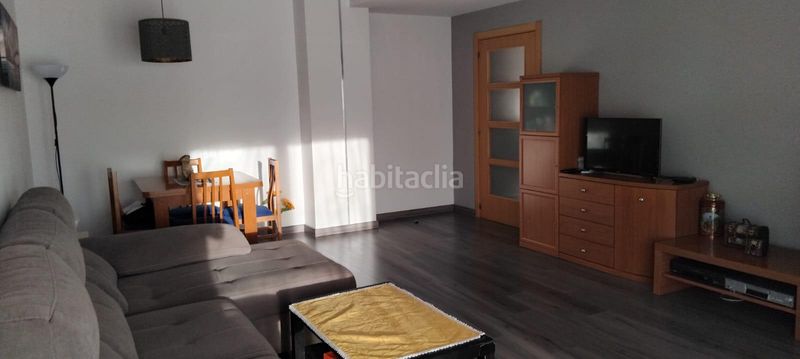 Foto 046172d7-8c0e-46e0-8c20-1da72f84c9a7. Pis amb calefacció aparcament a Seu d´Urgell (La)