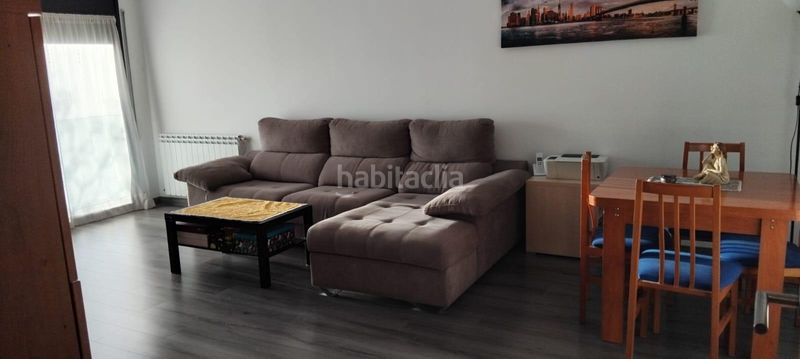 Foto 644d1af4-ec95-4103-acc7-d62267270f06. Pis amb calefacció aparcament a Seu d´Urgell (La)